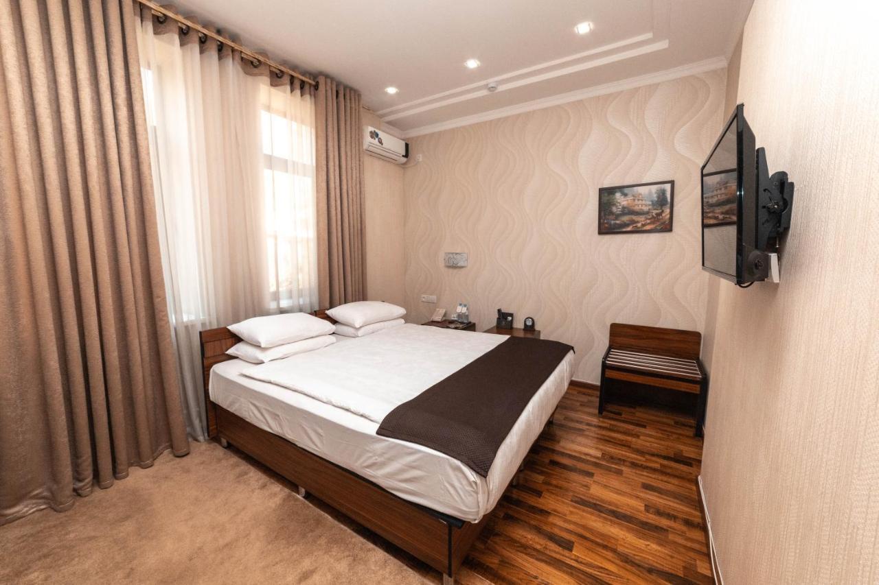 Asmald Palace Hotel Kokand Ngoại thất bức ảnh