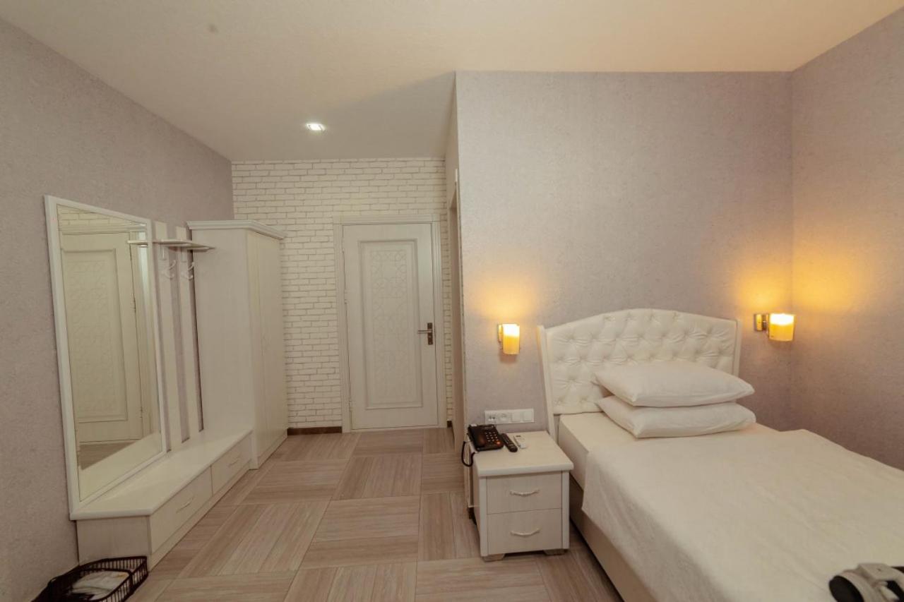Asmald Palace Hotel Kokand Ngoại thất bức ảnh